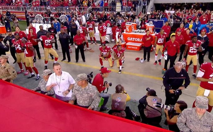 Colin Kaepernick continues anthem protest; other 49ers, Rams join